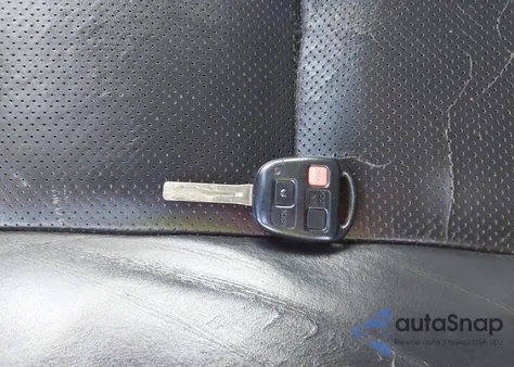 2002 Lexus Is 300 Sport Cross z USA, uszkodzony, nr VIN JTHED192520039446